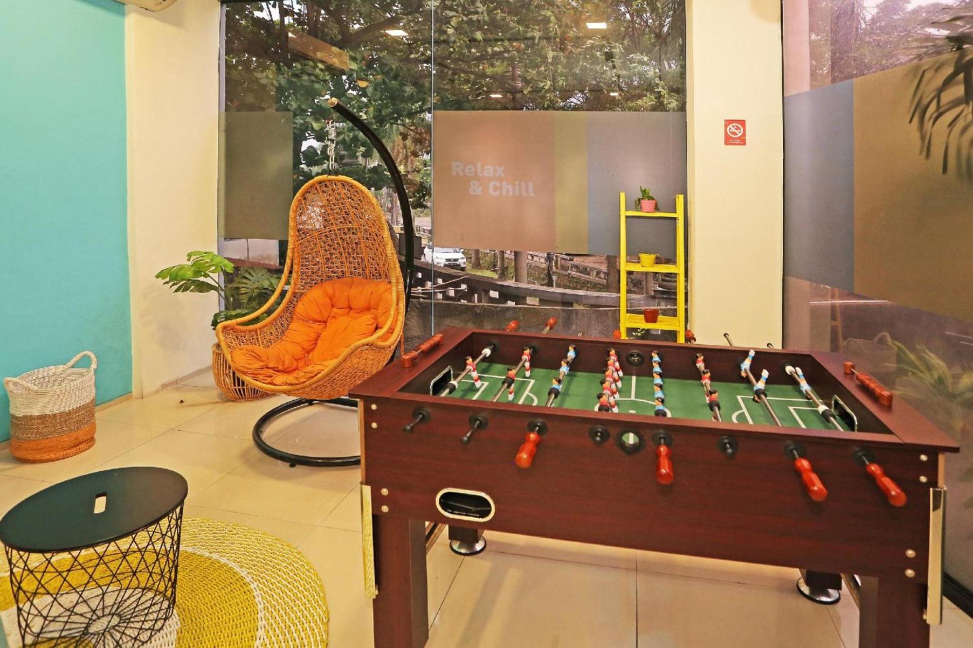 Super Oyo Townhouse Oak Hotel Fiducia Serpong Exteriér fotografie