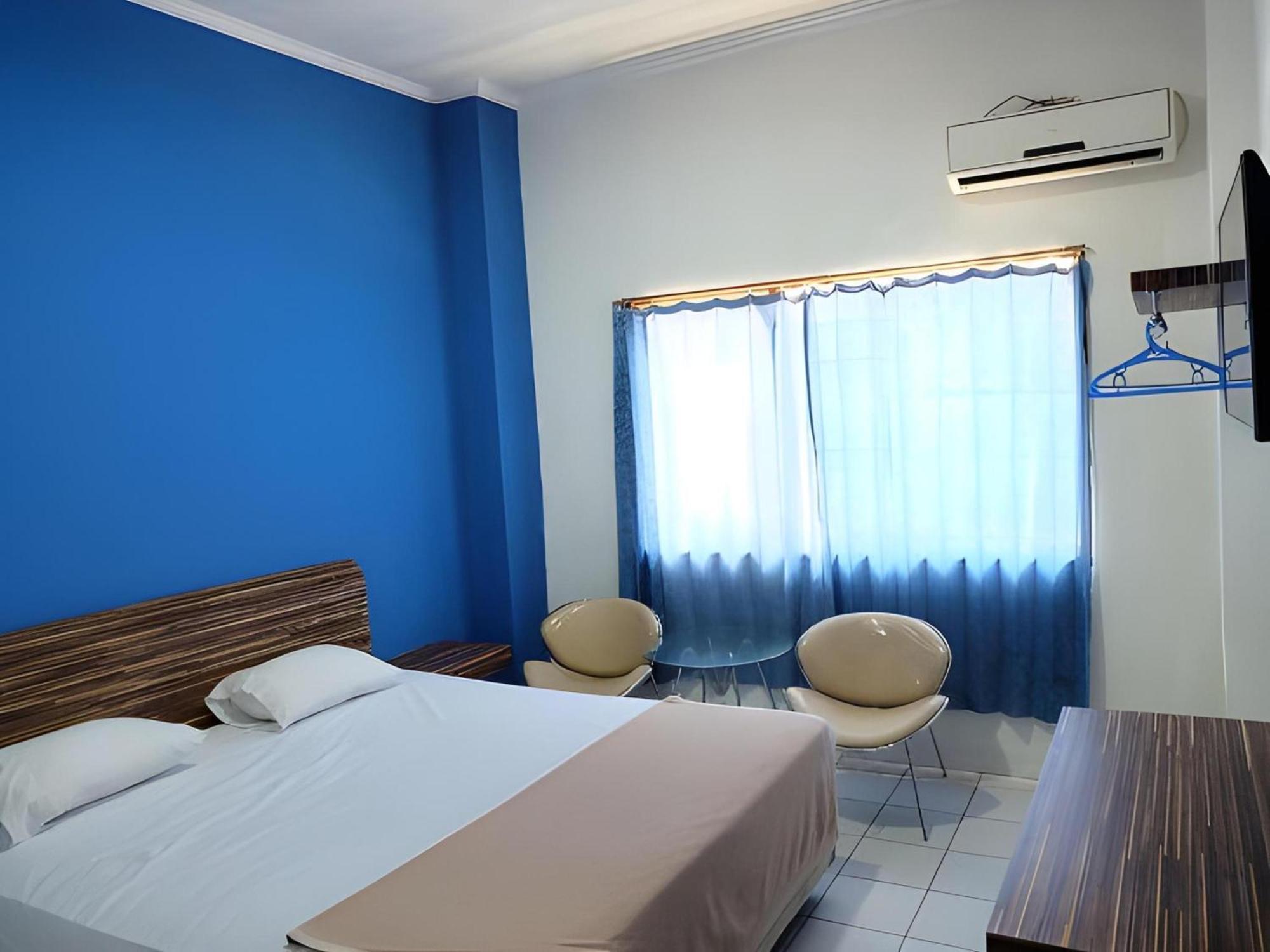 Super Oyo Townhouse Oak Hotel Fiducia Serpong Exteriér fotografie